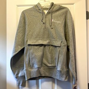 BNWT Reverse weave Champion hoodie
